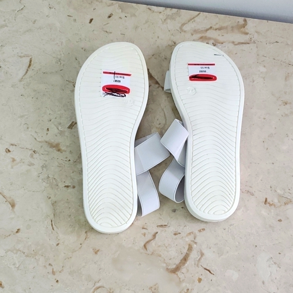 🆕️ NEW Women's Steve Madden Rafa Sandal, Size 7 / 8.5 / 9 / 9.5 / 10 - White - Picture 9 of 9